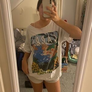 Forever 21 White Graphic Tee